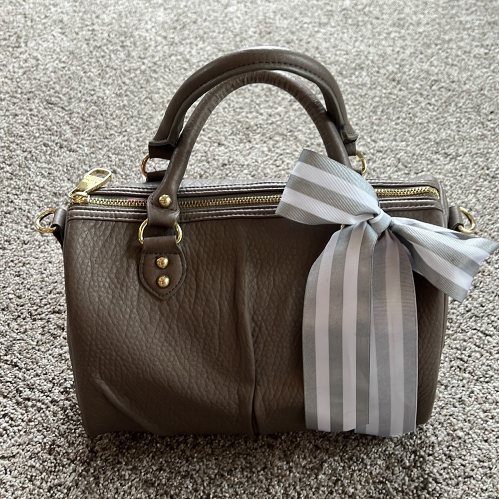 Steve Madden Dark Grey Bowler Style Purse - Picture 3 of 12